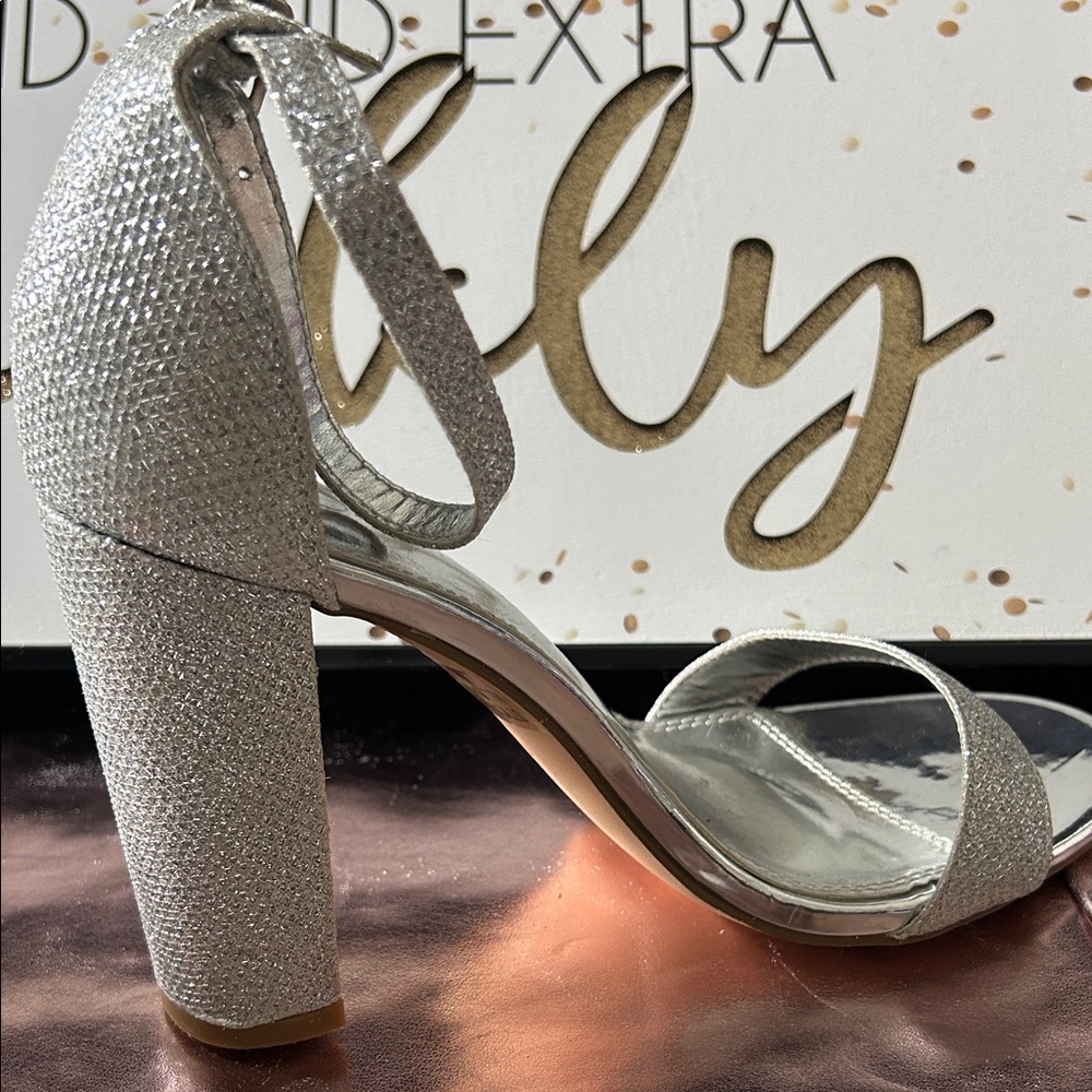 Chic Silver Block Heel Sandals #6209 - Picture 7 of 7